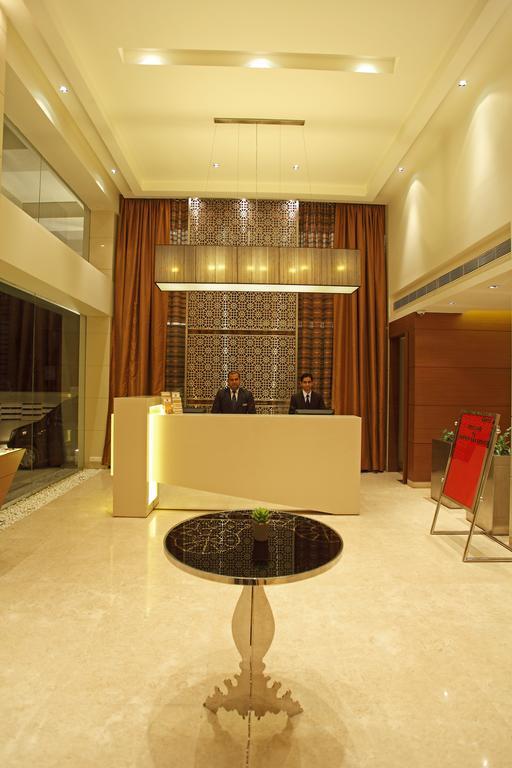 Comfort Inn Legacy Rádzskot Kültér fotó