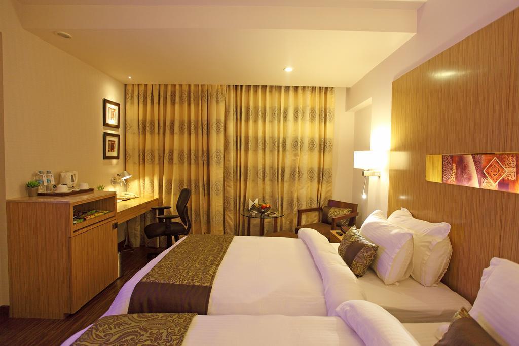 Comfort Inn Legacy Rádzskot Kültér fotó