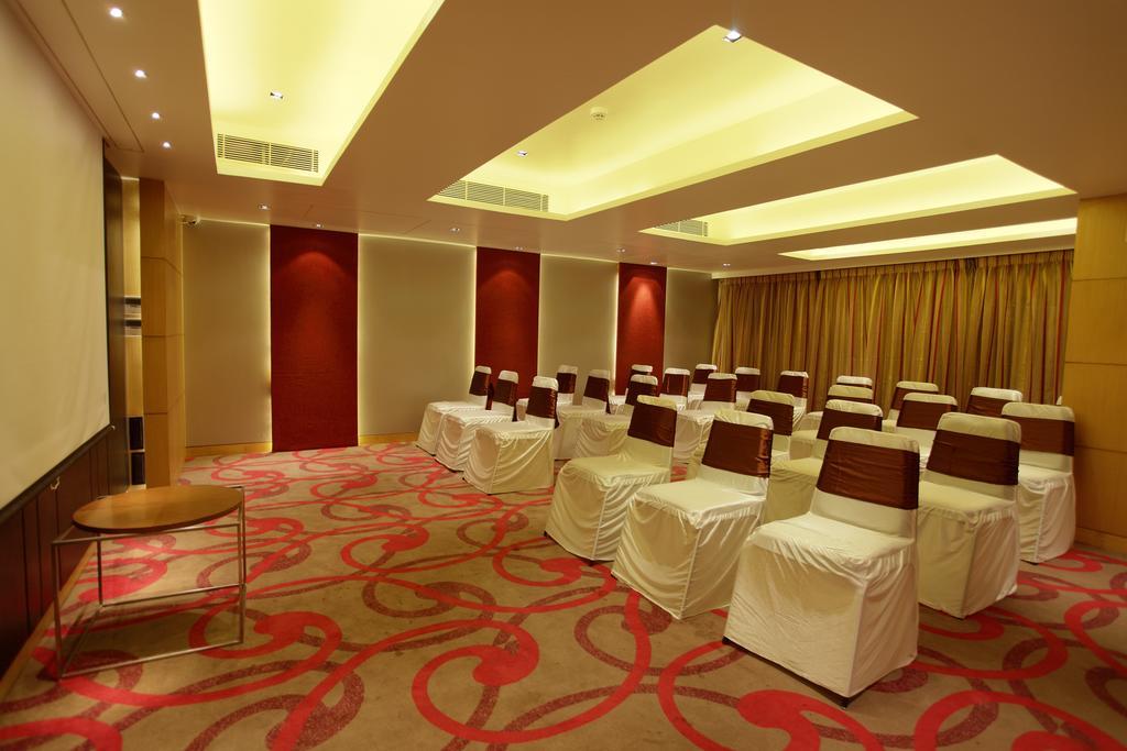 Comfort Inn Legacy Rádzskot Kültér fotó