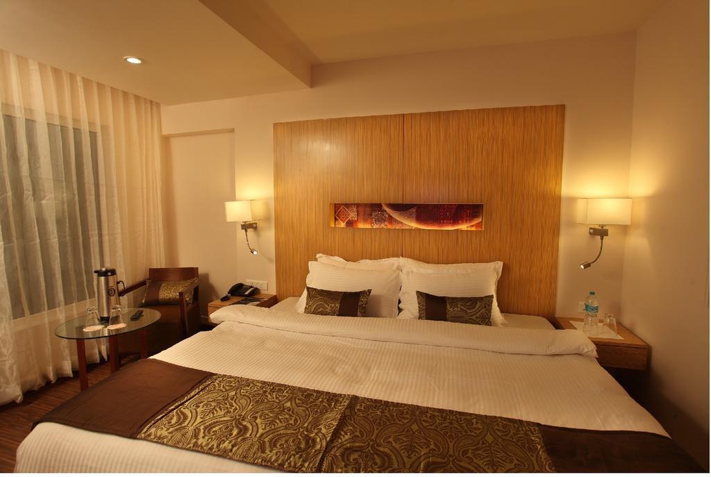 Comfort Inn Legacy Rádzskot Kültér fotó